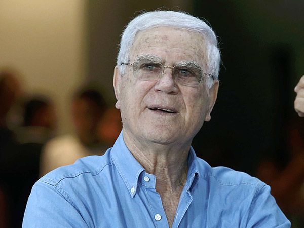 שחר. "הם היו צריכים להתנהל אחרת" (אלן שיבר)