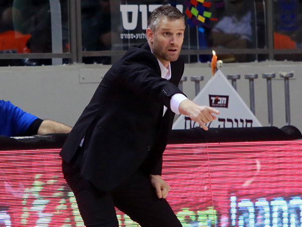 שטיין. יישאר בתפקיד או יוחלף במהרה? (מנהלת הליגה)