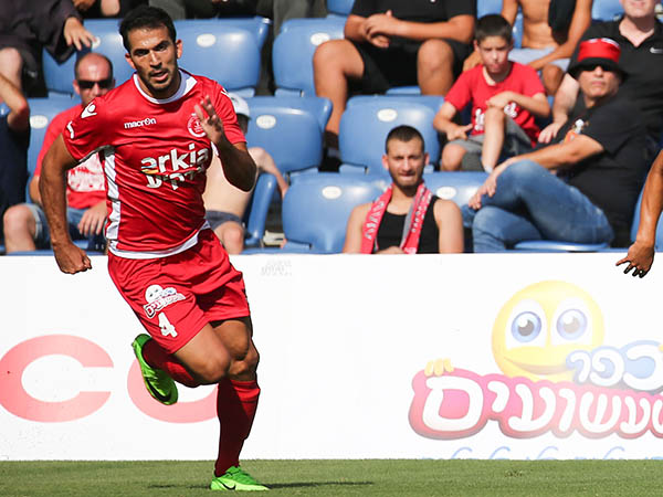 דגני. יפתח בהגנה (דני מרון)