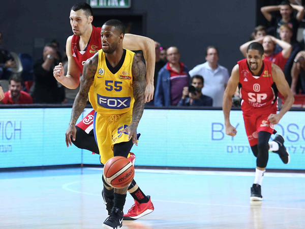 ג'קסון הרים את מכבי ת"א (אלן שיבר)