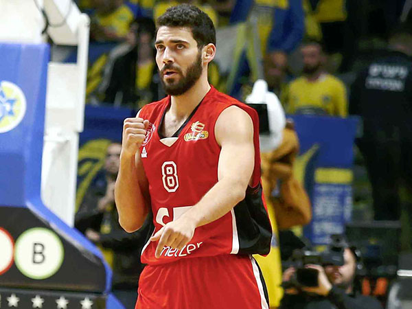 צבע את הדרבי באדום. מנקו (אלן שיבר)