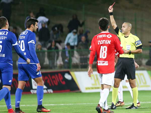 איבנצ'י'ץ' מורחק (דני מרון)