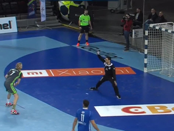 לא לפתיחה הזו פיללנו (צילום: צחי וייס, איגוד הכדוריד)