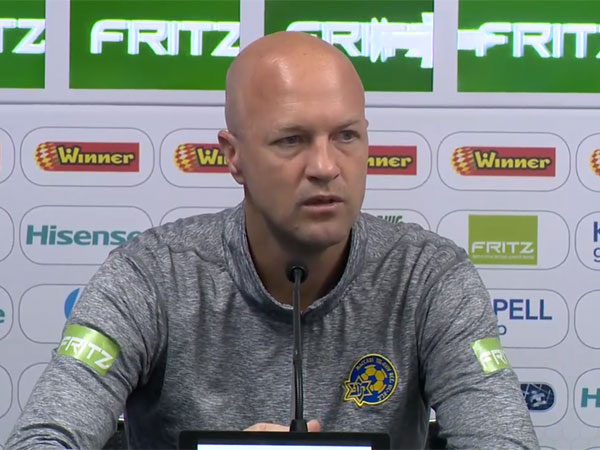 קרויף. שמח על הסיכום עם ריקן