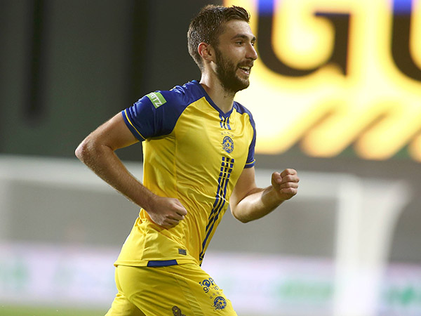 תם הטקס. סושיץ'