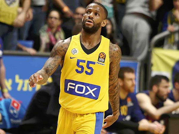 "ג'קסון מהשחקנים הכי טובים שאימנתי" (אלן שיבר)