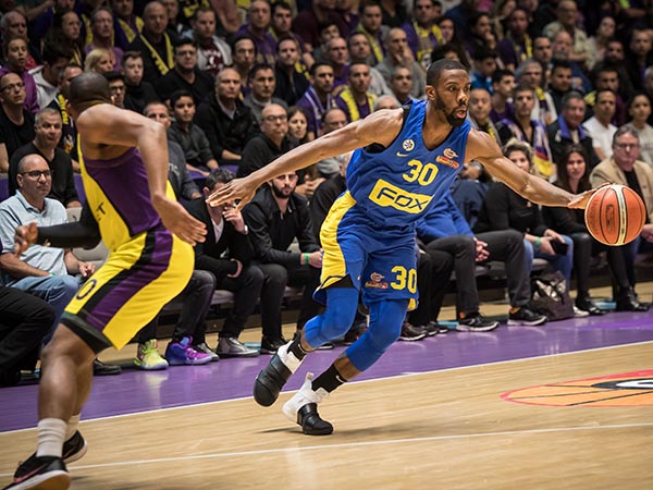 קול: "זרקו עלינו דברים וירקו עלינו, אבל לא בגלל זה הפסדנו" (מנהלת הליגה)