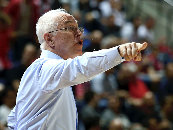 שיבק. חלום הפלייאוף ספג מכה (אלן שיבר)