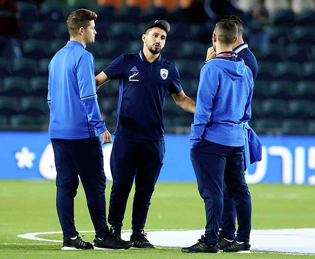 כמה הם חיכו למשחק. שחקני הנבחרת (אלן שיבר)