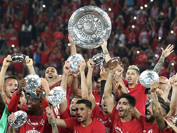 האלופה פותחת דרכה באירופה (צילום: אלן שיבר)