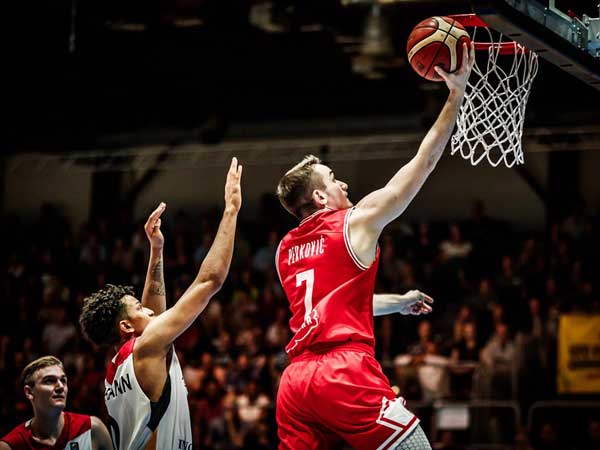 טוני פרקוביץ', מועמד למצטייני האליפות (באדיבות פיב"א, האתר הרשמי)