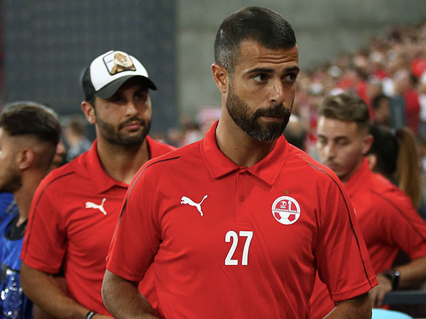 מפגש עם האקסית. בן בסט (אלן שיבר)