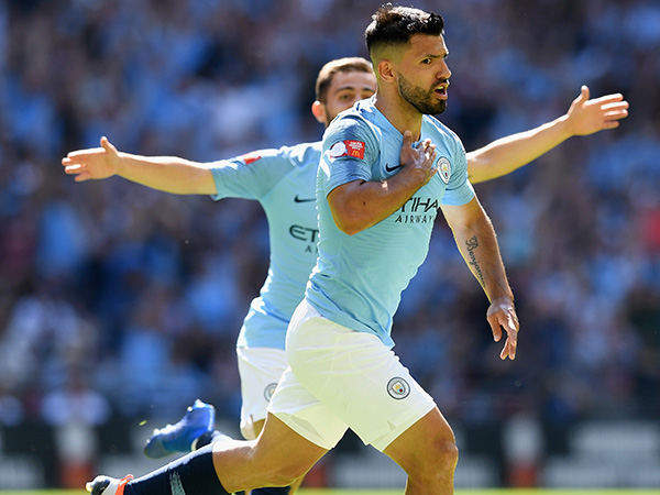 אגוארו סידר לפפ תואר נוסף (GETTY)