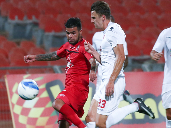 גירדבאיניס. רפואה מיהר לחתוך אותו (דני מרון)