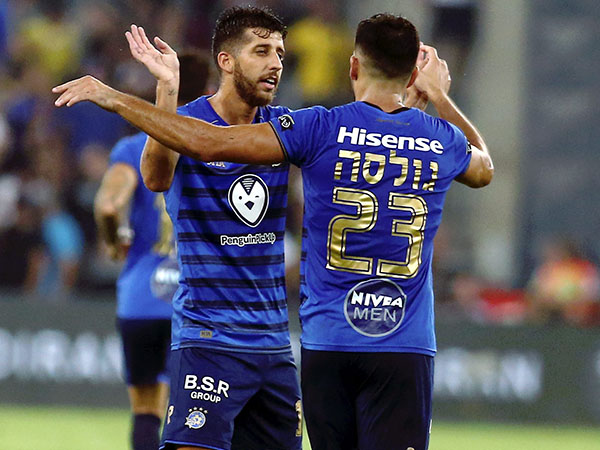 איך הוא לא משחק? מיכה (דני מרון)