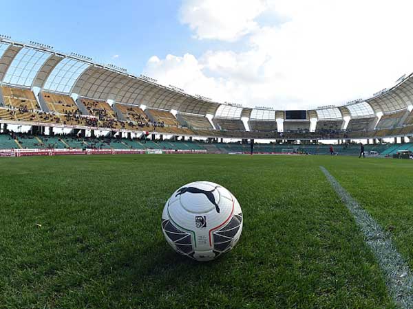 האצטדיון בבארי, יארח את נאפולי - ליברפול? (getty)