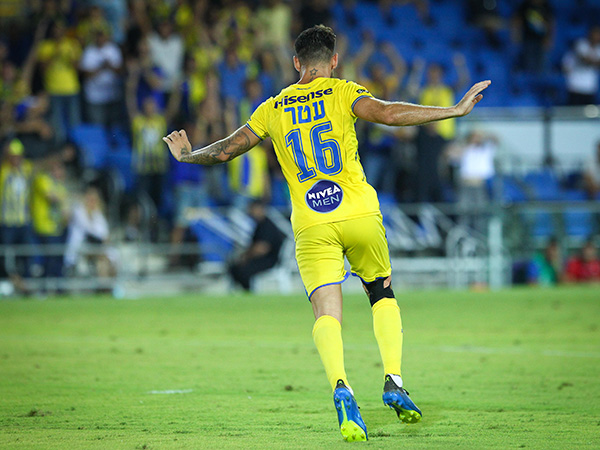 קרויף לא האמין בו (אלן שיבר)