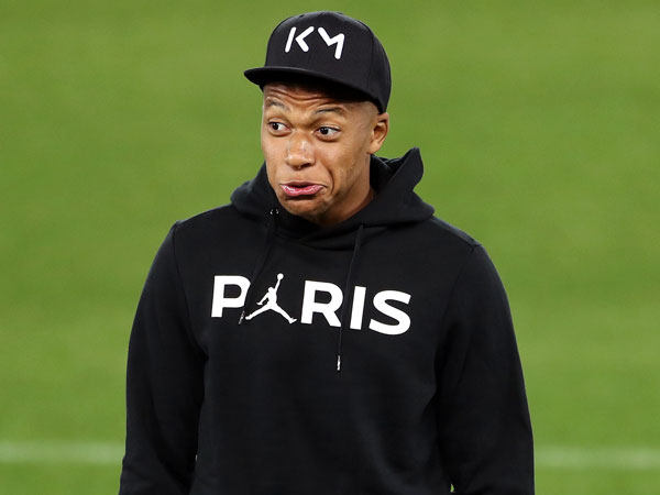 (Photo by Mark Robinson/Getty Images)