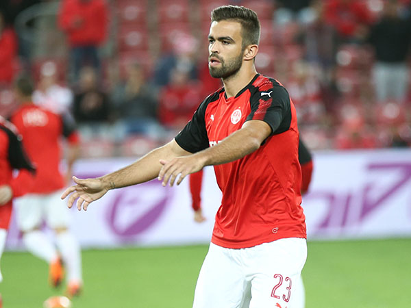 ויטור. טאהא לא חושש מתחרות (דני מרון)