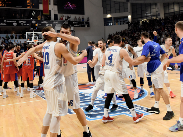 סנסציה (Savo Prelevic, GETTY)