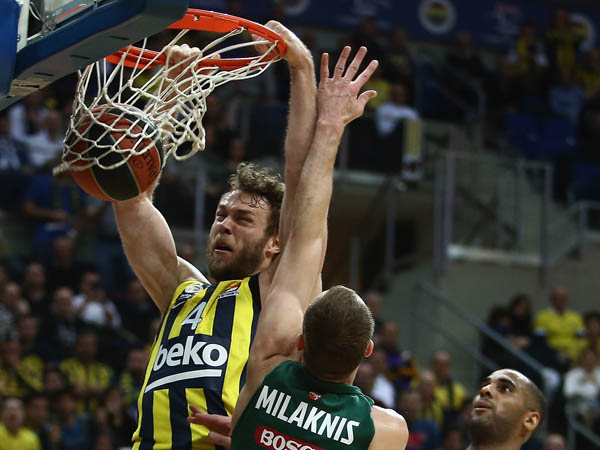 מקום ראשון, פנר (getty)