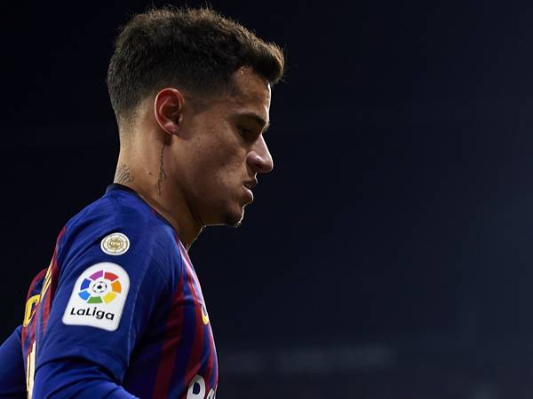 קוטיניו נופל בין העמדות (GETTY)