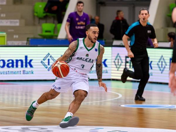 בראון. המהפך לא הספיק (FIBA)