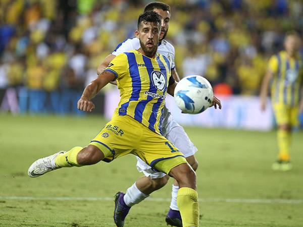 מיכה. סמל צהוב (אלן שיבר)