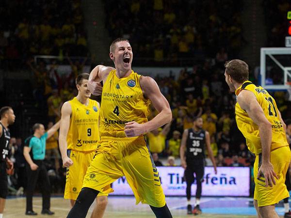 אייברסון וטנריפה בפיינל פור (FIBA)