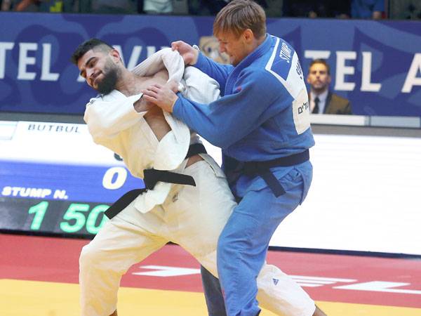 לא הצליח לגבור על יריבו הצרפתי. בוטבול (אלן שיבר)