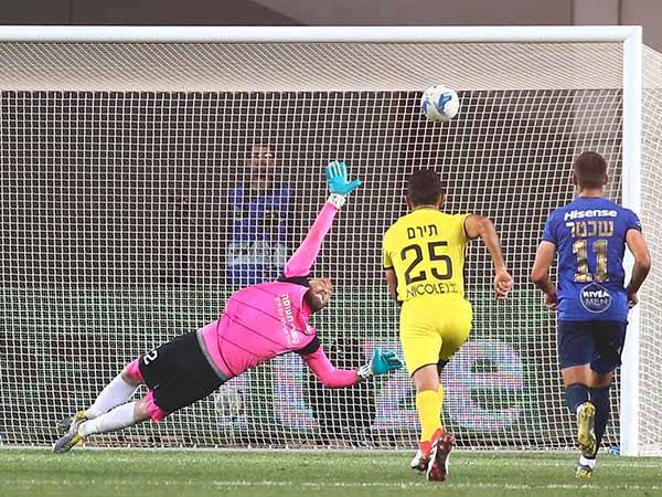 יכולת נפלאה של דני עמוס לא הספיקה (צילום: אלן שיבר)