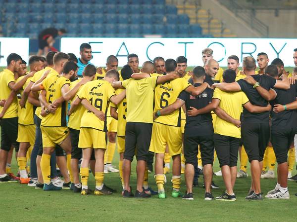 "אמרתי לשחקנים שאני אוהב אותם כאילו ניצחנו" (אלן שיבר)