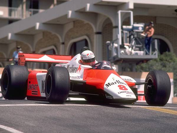 ניקי לאודה במירוץ מונקו 1982 במכונית המקלארן-פורד. נאלץ לפרוש בשל תקלה (צילום: Getty)
