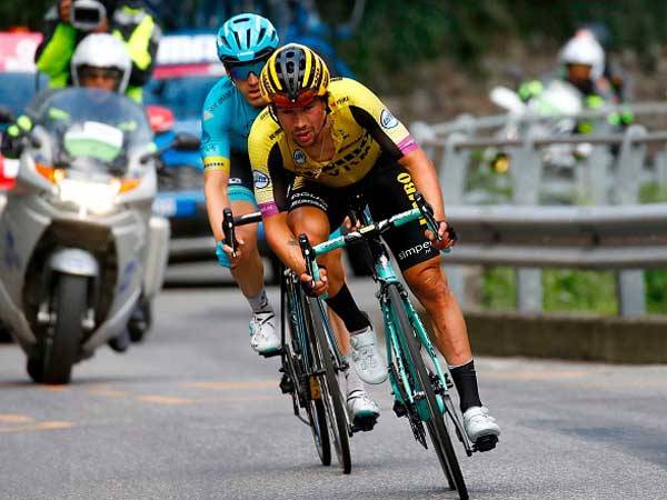 רוגליץ' מנסה לצמק את הפער אחרי ההתנגשות (getty, LUK BENIES)