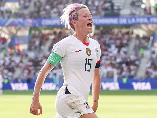 ראפינו חוגגת עוד שער (getty, Zhizhao-Wu)