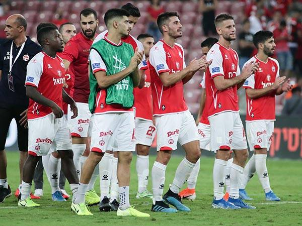 "אפשר להחזיר את האליפות". שחקני ב"ש (צילום: דני מרון)