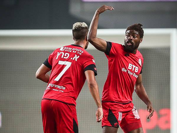 אודווה חוגג שער במדי חדרה (עודד קרני)