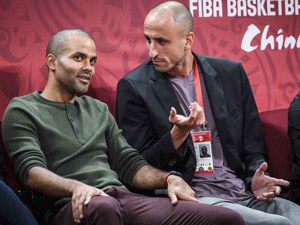 גם אגדות הספרס פארקר וג'ינובילי התייצבו (FIBA)