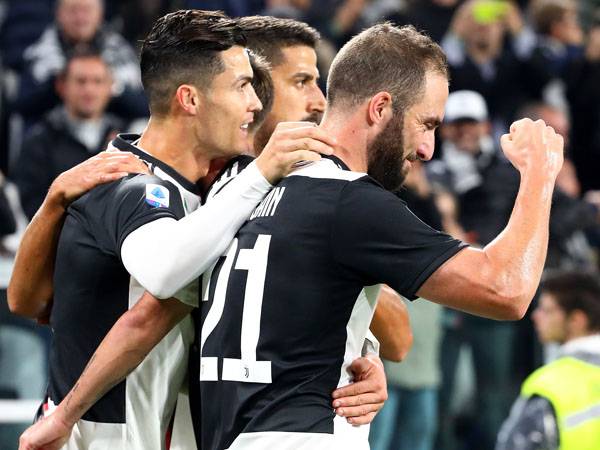 עוד ניצחון. שחקני יובה חוגגים (getty)