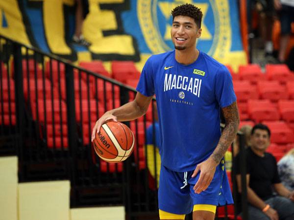 סנדי כהן. ברוכה הבאה ליורוליג (אלן שיבר)