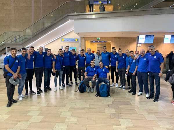 נבחרת הנוער לפני ההמראה לגרמניה (צילום באדיבות הפייסבוק של איגוד הכדוריד)