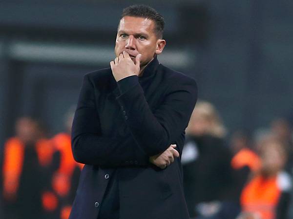 בכר, מהפכה בהרכב לקראת אשדוד (אלן שיבר)