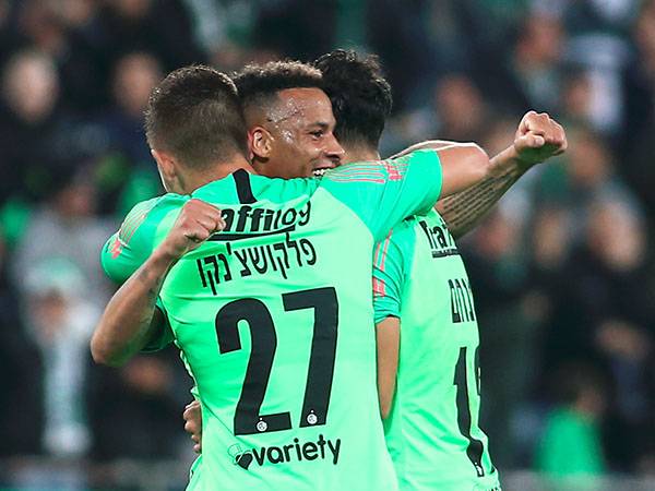 40 מטר מהשער של ג'רפי. (שיבר)