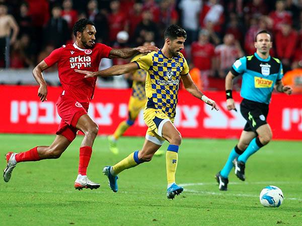 מכבי ת"א: "זוג כרטיסים ימתינו לגדי ולאחיו" (אלן שיבר)