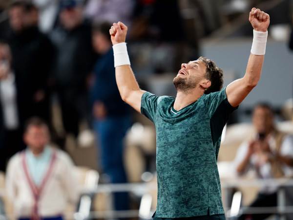 (GETTY)