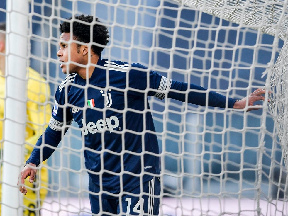 מקני. הכפיל את היתרון (יובנטוס, רשמי)