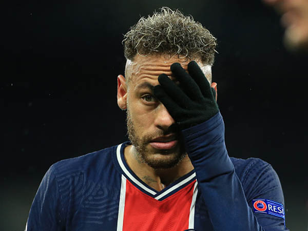 ניימאר במוקד הביקורת (GETTY)