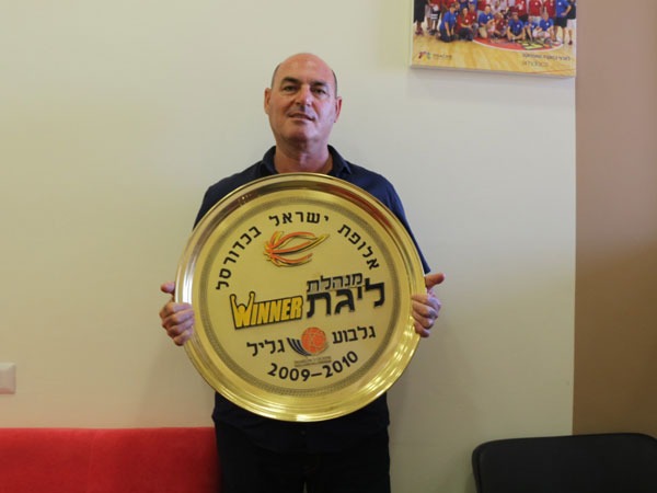 זכה באליפות היסטורית ב-2010