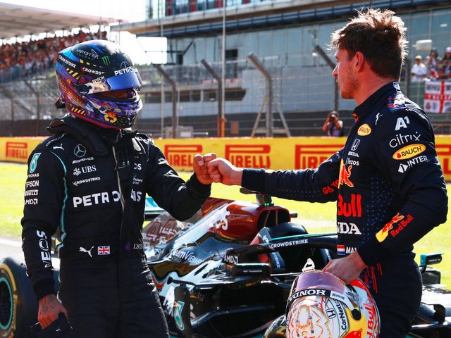 כמו קרב איגרוף, לפעמים. המילטון ו-מקס וורשטאפן