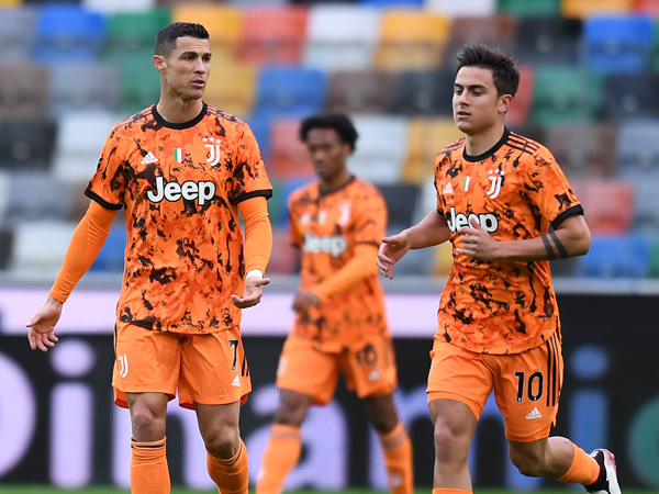 פאולו דיבאלה ורונאלדו. לפורטוגלי היה קשר לדעיכה שלו? (GETTY)